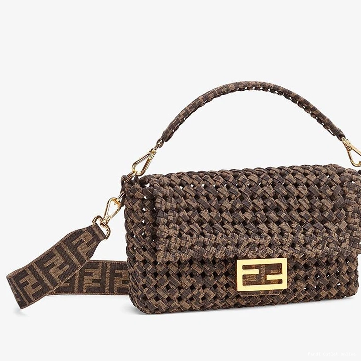 Cheap In Medium Fendi Fabric Bag Interlace Coffee Baguette 0728